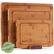 COOCK - Bamboe Houten Snijplankenset met Houder – Snijplank met Sapgeul – Serveerplank – Kaasplank - Borrelplank - voor Elke Keuken - Geïntegreerde Handgrepen en Maatverdeling - 3 Stuks - 40x30 | 33x26 | 26x18